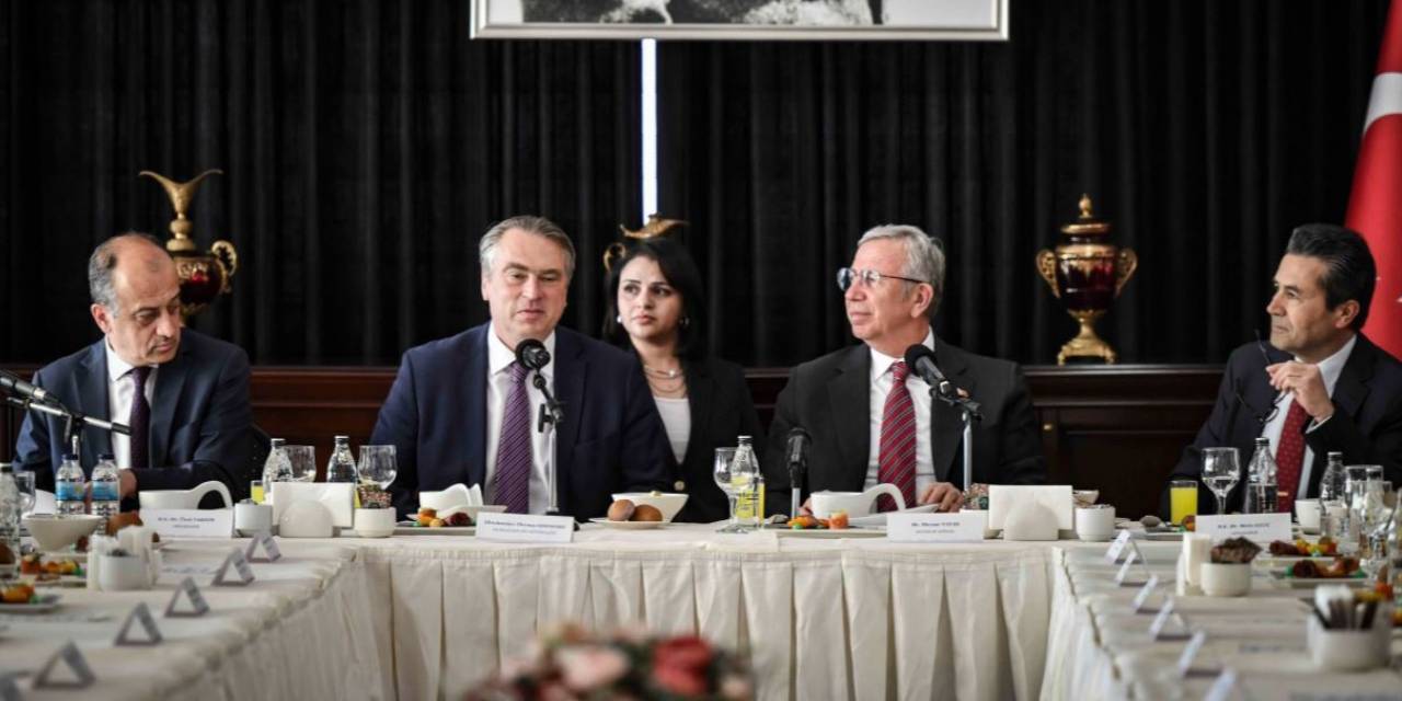 Mansur Yavaş AB Türkiye Delegasyonu Başkanı ile bir araya geldi