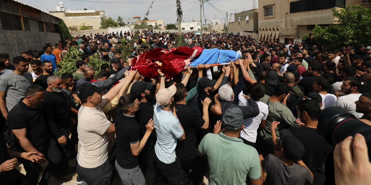 Batı Şeria'daki Filistinlilerden acil destek çağrısı