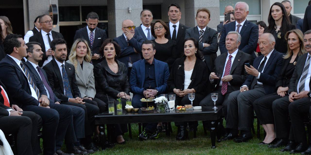 Filiz Akın'ın adı burada yaşayacak: Gelirler öğrencilere aktarılacak