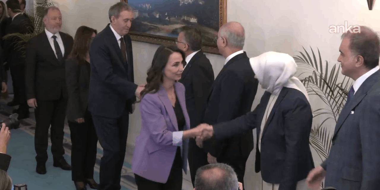 AKP- DEM görüşmesi sona erdi