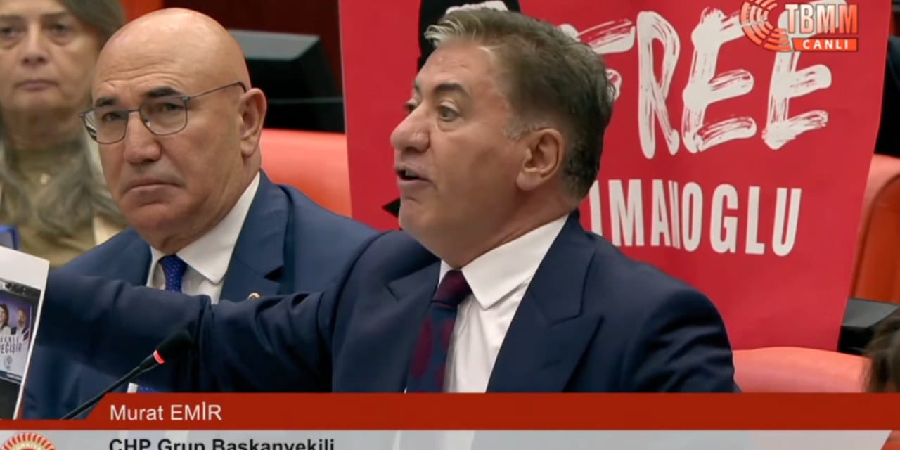 CHP'li Emir AKP'lilere İmamoğlu resmini gösterdi! "Bu sizi kışkırtıyor mu?"