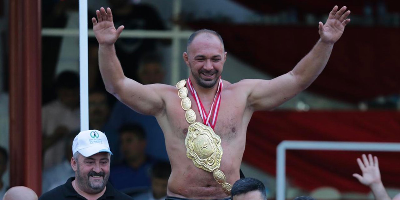 Ali Gürbüz imzayı attı