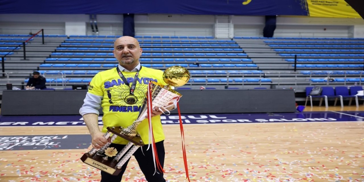 Fenerbahçeli hoca A Milli Takım'ın başına getirildi