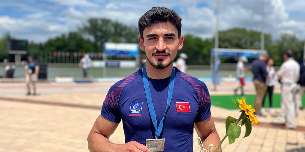 Fenerbahçeli Halil Avrupa ikincisi