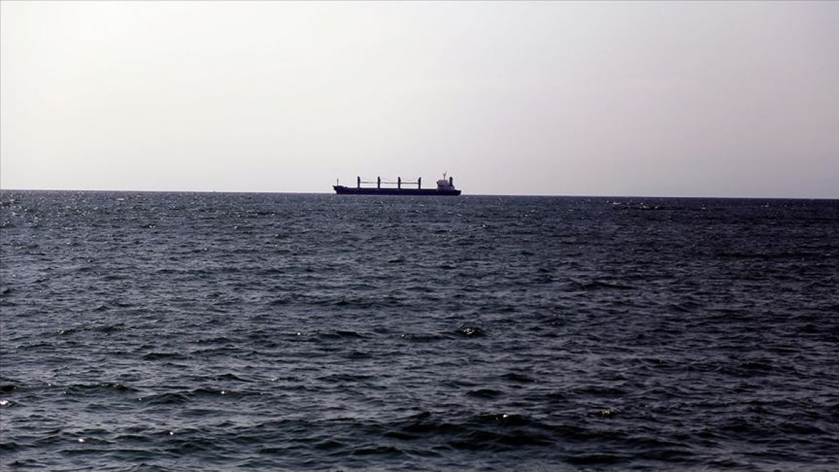 Umman Denizi'nde iki petrol tankerinde patlama