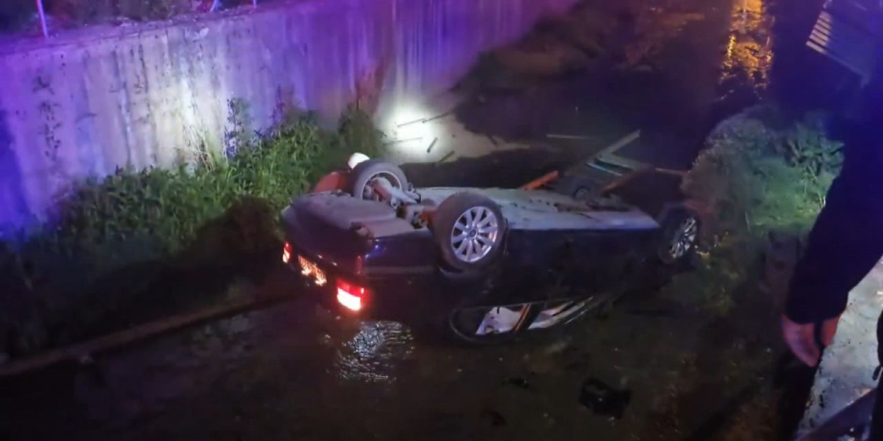 Otomobil dereye uçtu, sürücü kaçtı