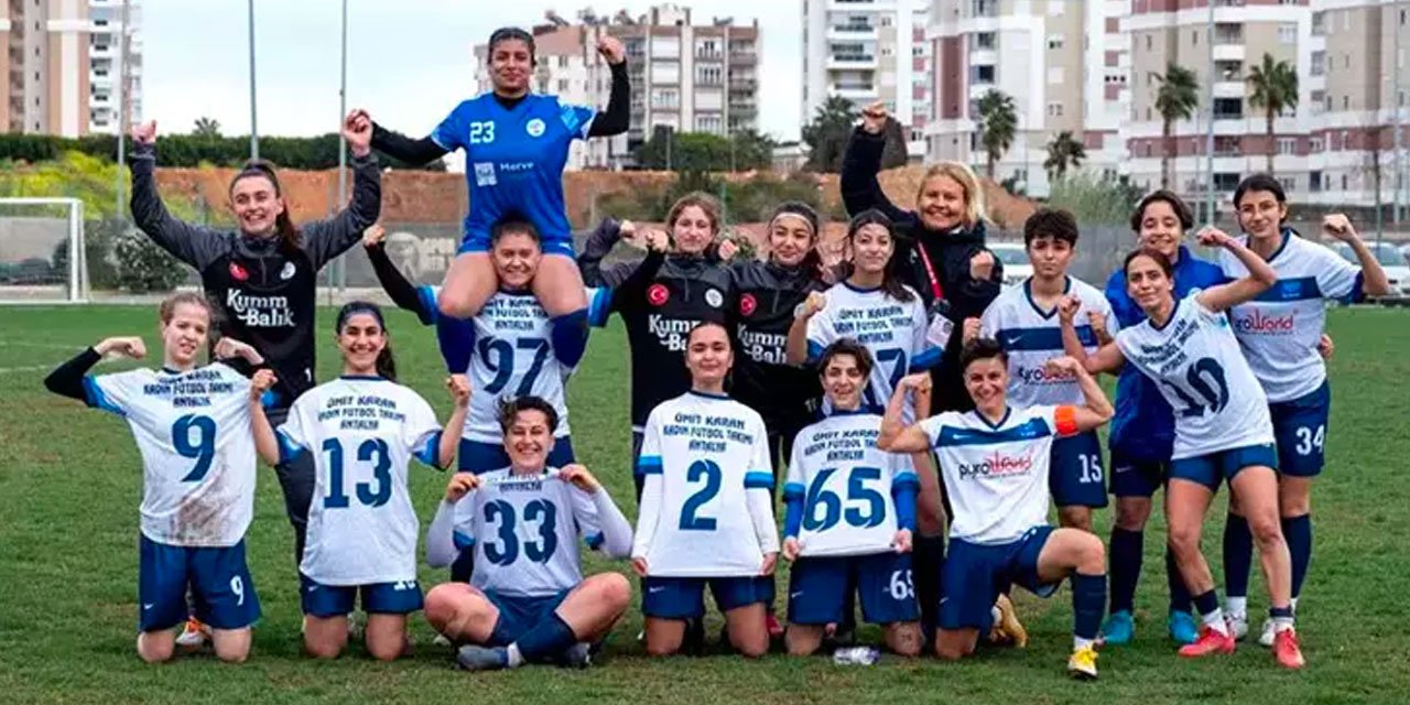 Takımda hem başkan hem antrenör hem de malzemeci