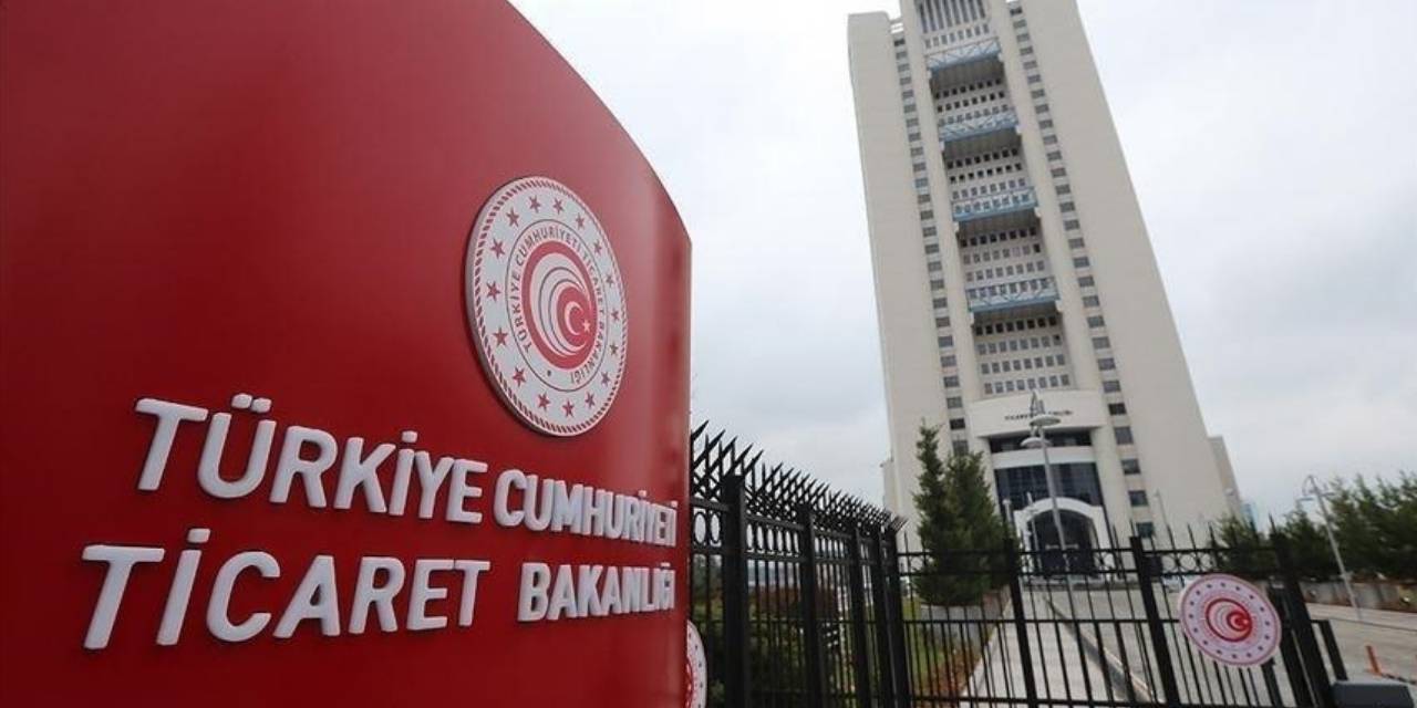 Ticaret Bakanlığı’ndan aldatıcı reklamlara rekor ceza! Parayla fal bakan da yandı