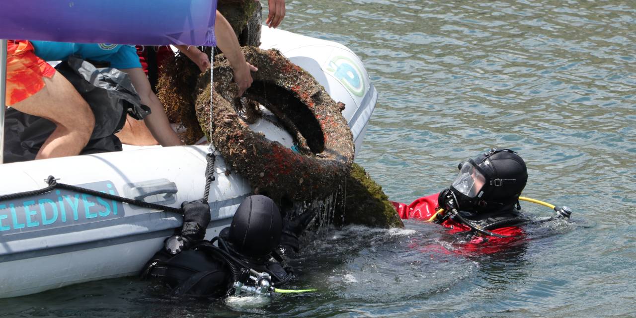 Tekirdağ'da deniz dibi temizliği yapıldı