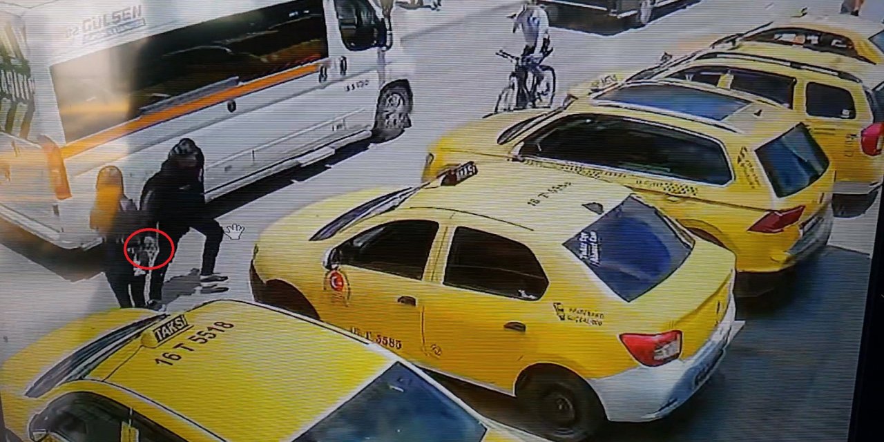 Eski nişanlısını vurdu: Kadına şiddet kamerada