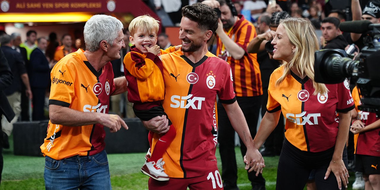 Mertens İstanbul'dan ayrıldı