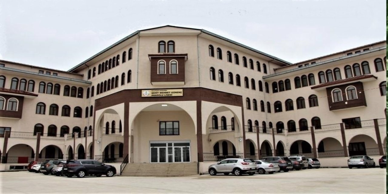 Bir okulda yıl sonuna kadar eğitime ara verildi