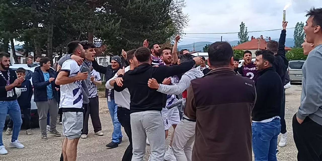 13 puanla üst lige çıktılar: 246 taraftarı var