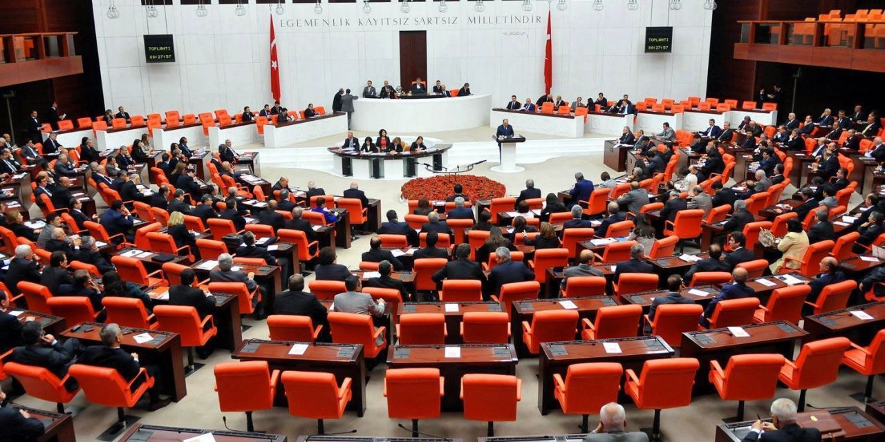 10. Yargı Paketi Meclis'ten geçti: 8 madde tekliften çıkarıldı