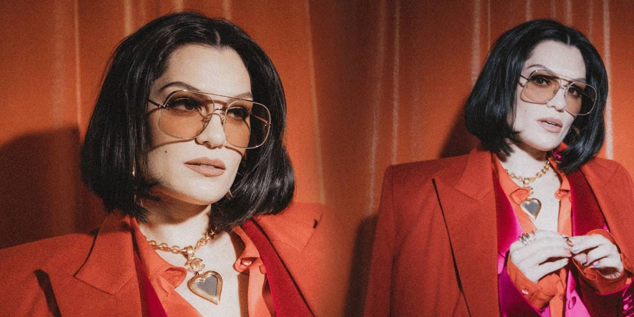 Ünlü şarkıcı kansere yakalandığını duyurdu