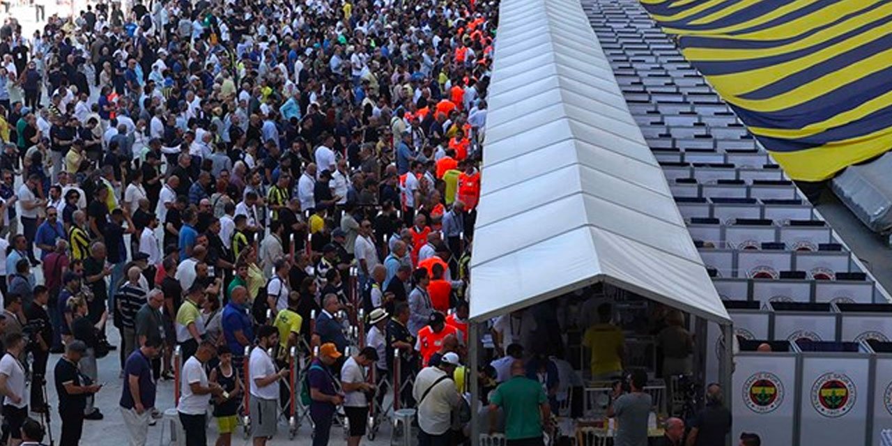 Fenerbahçe toplanan imza sayısını açıkladı: Şaşkınlık yaratan rakam