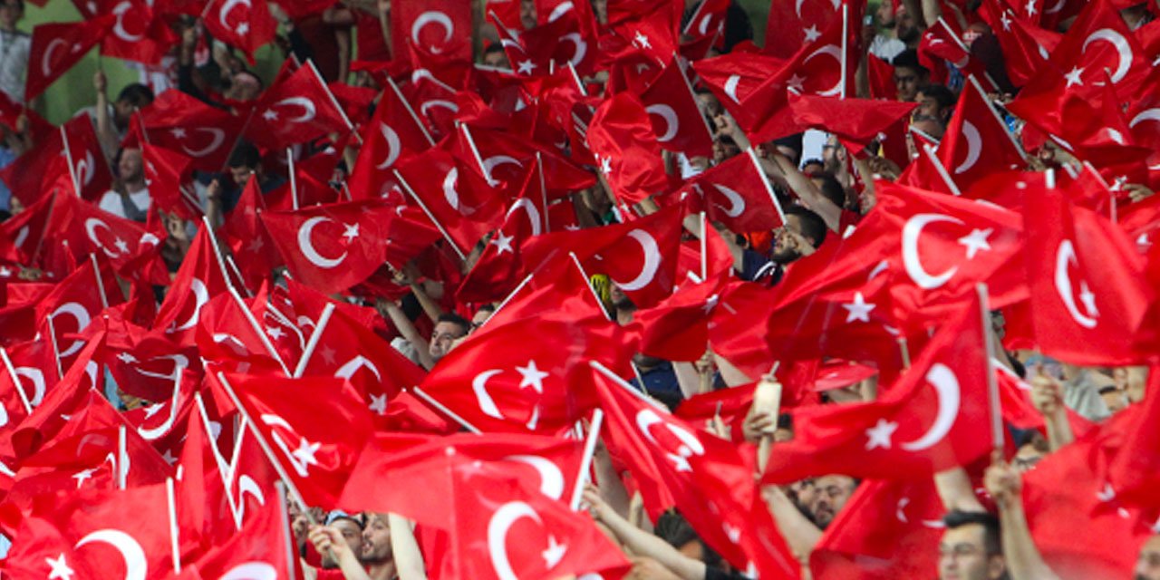 TFF'den havalara uçuran karar: Milli takımın maç biletleri ücretsiz oldu