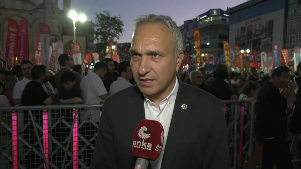 Özçağdaş’tan belediye başkanlarının tutuklanmasına sert tepki