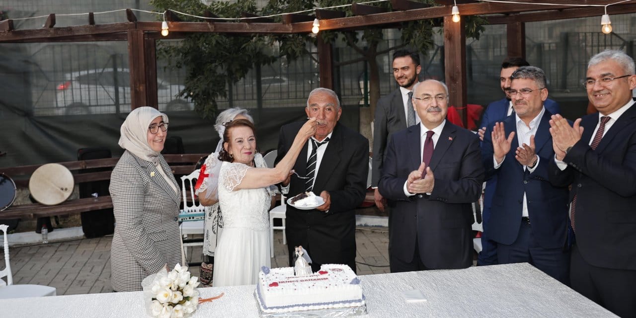 Huzurevinde tanıştılar; dünya evine girdiler