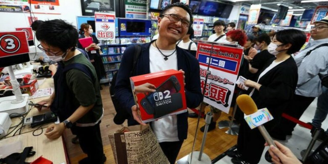 Nintendo Switch 2: Japonya'da rekor talep ve uzun kuyruklarla piyasaya sürüldü
