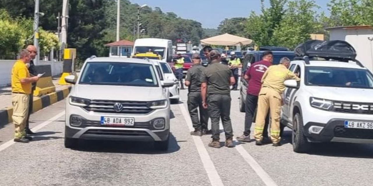 Ormanlar için kritik uyarı: Tatilcilere broşür, kolonya ve şekerle bilgilendirme