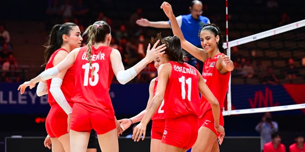 Filenin Sultanları Tayland'ı da yıktı geçti: Alexia Karutasu büyüledi