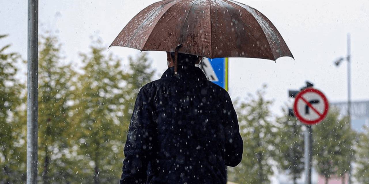Meteoroloji, gün içinde saat verip uyardı: Gök gürültülü sağanak geliyor