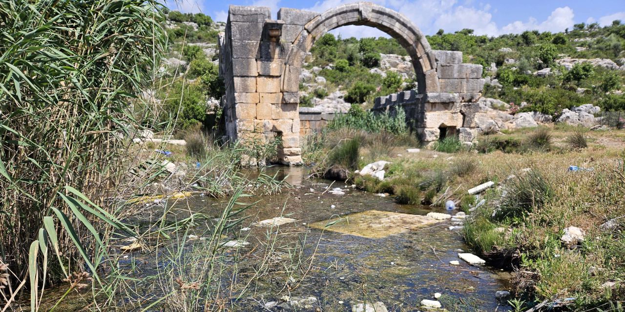 Çöplüktü turizm cenneti olacak! 1800 yıllık kutsal çeşme küllerinden doğuyor