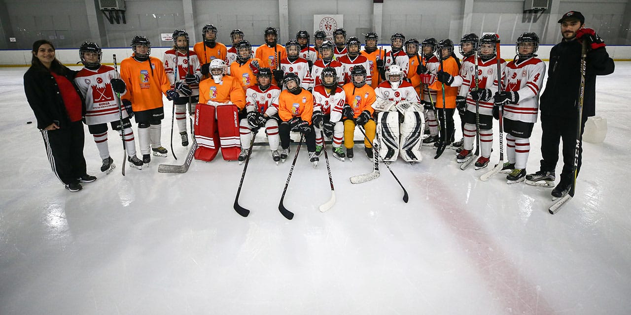 Buzun kraliçeleri şampiyonluk peşinde