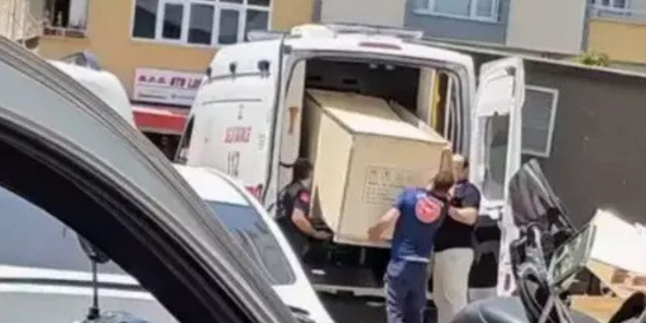 Samsun Canik’te ambulansa dolap yüklediler