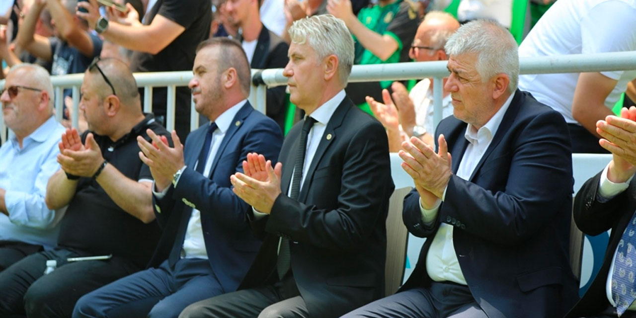Sakaryaspor'da yeni başkan belli oldu: Kurtuluşun kimlerden geleceğini açıkladı