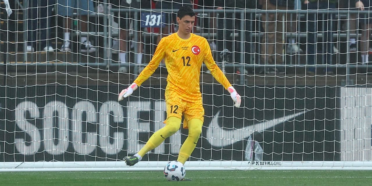 Berke Özer'den Galatasaray göndermesi