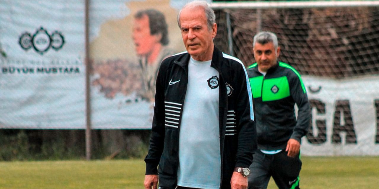 Altay'da Mustafa Denizli depremi