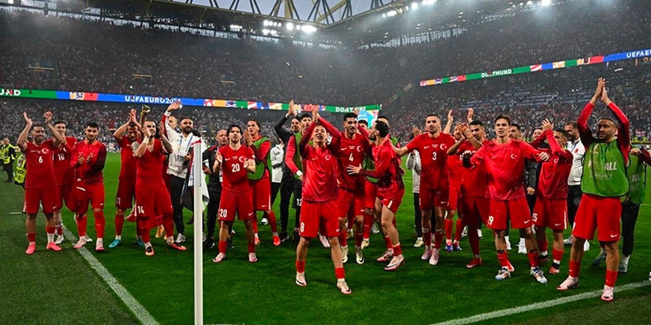 Hacıosmanoğlu ABD'de herkesi ziyarete götürdü