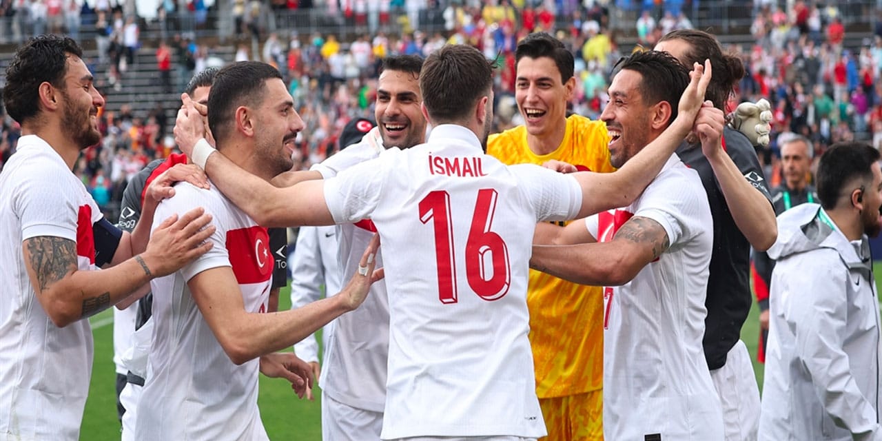 Berke Özer Altınordu'yu havalara uçurdu