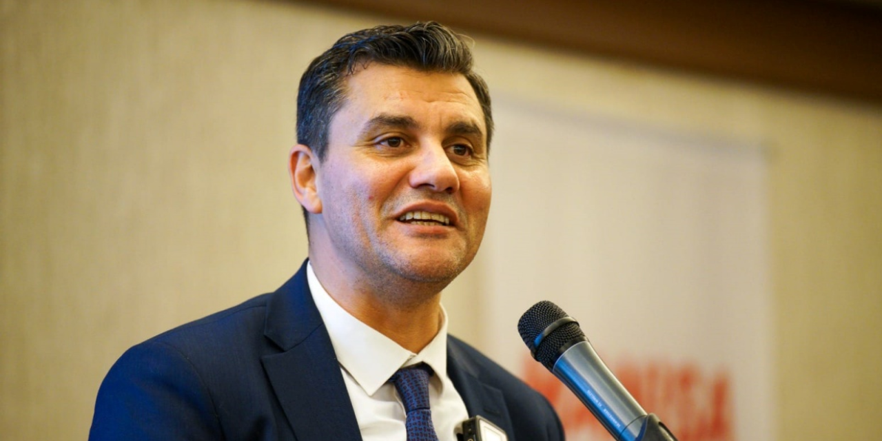 Ferdi Zeyrek'in ismi İzmir'de yaşatılacak