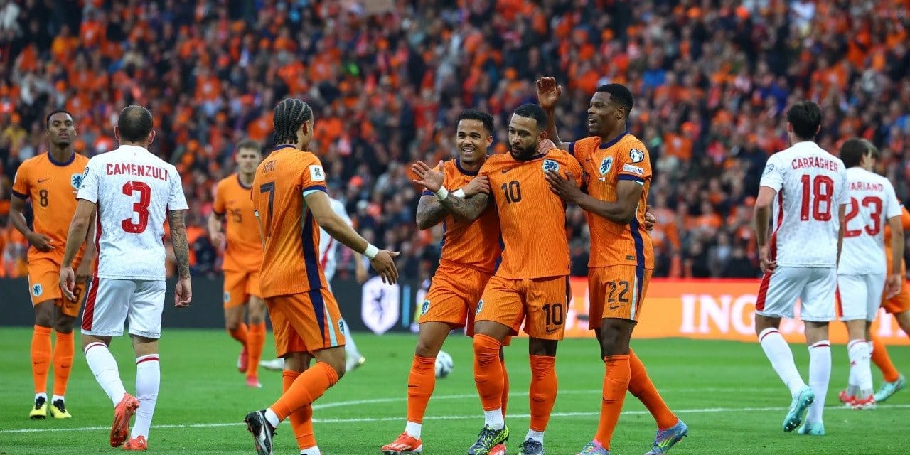 Hollanda 8-0 kazandı