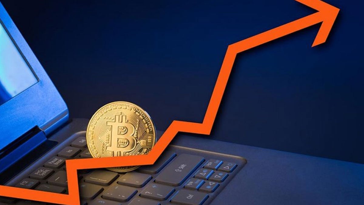 Bitcoin yılın rekorunu kırdı