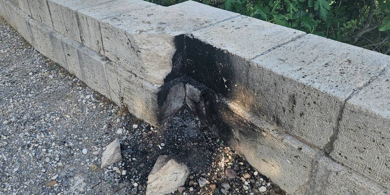 Roma'dan beri ayakta Selçuklular da kullandı! 800 yıllık köprünün taşını kırdılar