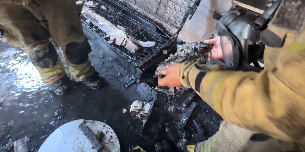 Herkesin korktuğu onun başına geldi! Fişte unutulan ütü yangın çıkardı