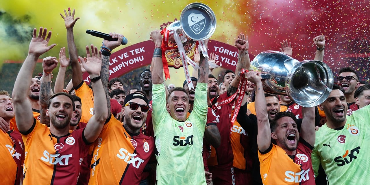 Galatasaray'a yeni transfer müjdesi verdi