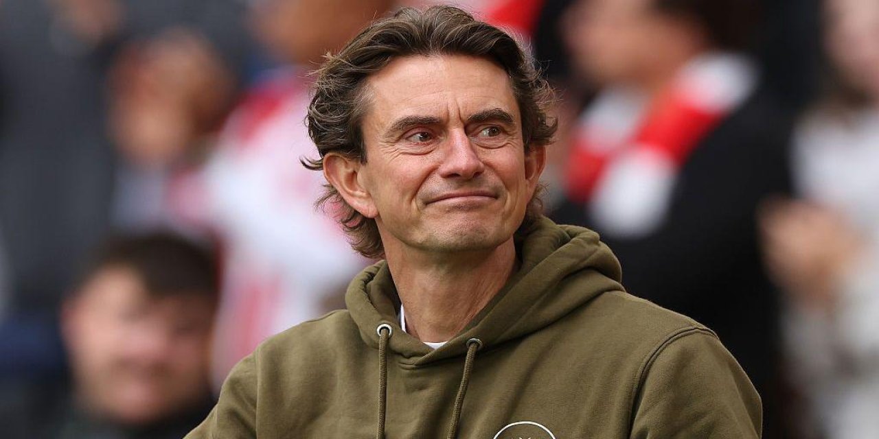 Kupa kazanan Manisalı hocayı kovdular yerine Danimarkalı aldılar