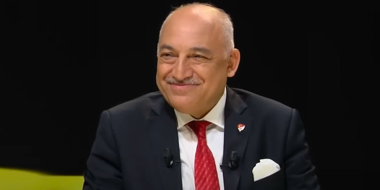 Mehmet Büyükekşi'den seçim kararı
