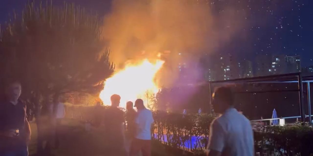 Düğün eğlencesi az daha felakete dönüşüyordu: Atılan izmarit yangına yol açtı