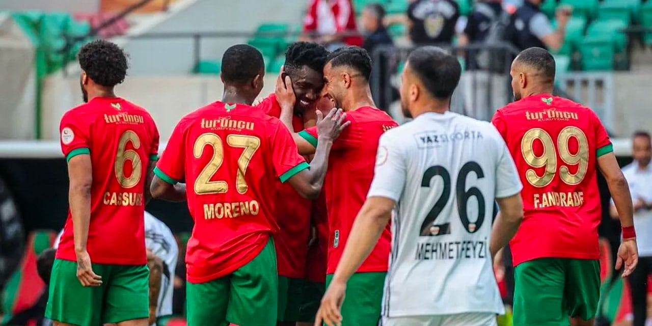 Amedsporlu futbolcu Türkiye'ye getirmek için evlendi