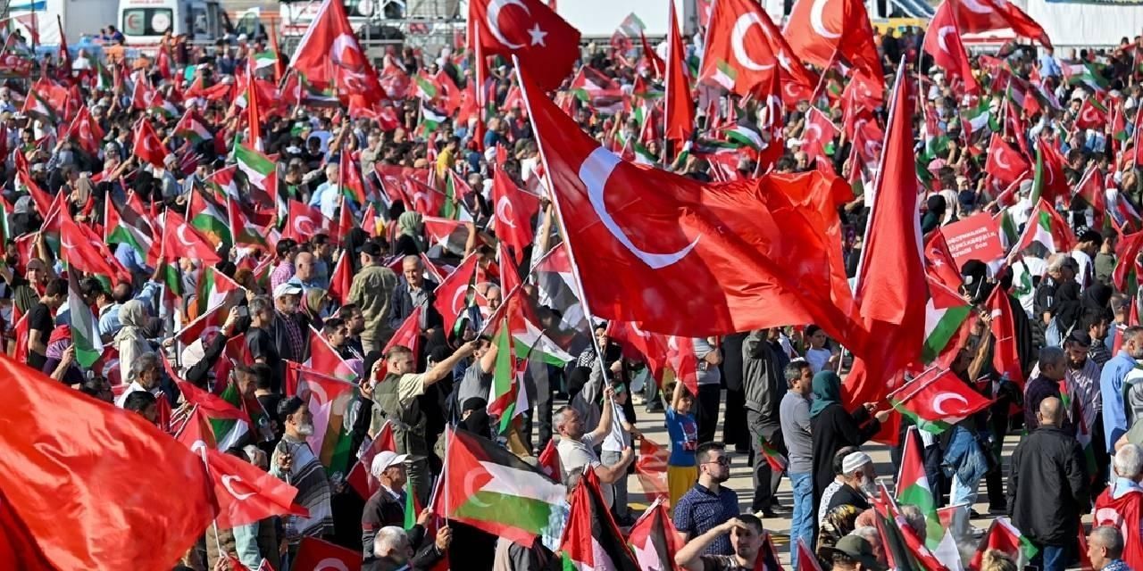 Üsküdar’da Gazze mitingi: Trafikte bazı yollar kapalı olacak