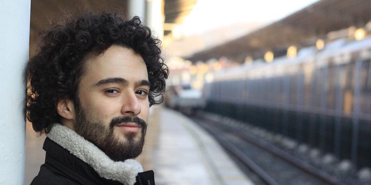 11'inci kattan düşen reklam oyuncusu feci şekilde can verdi