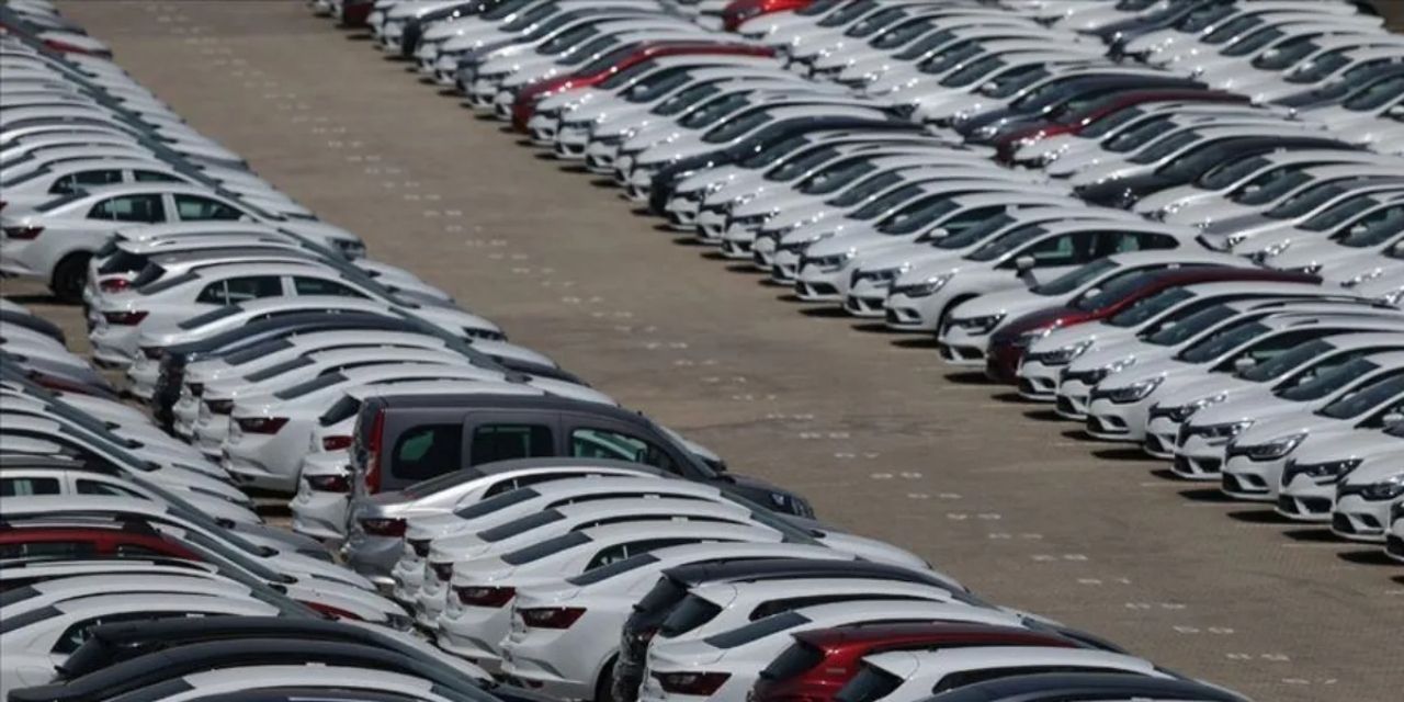 Yerli üretim düştü, otomobil pazarı ithal doldu
