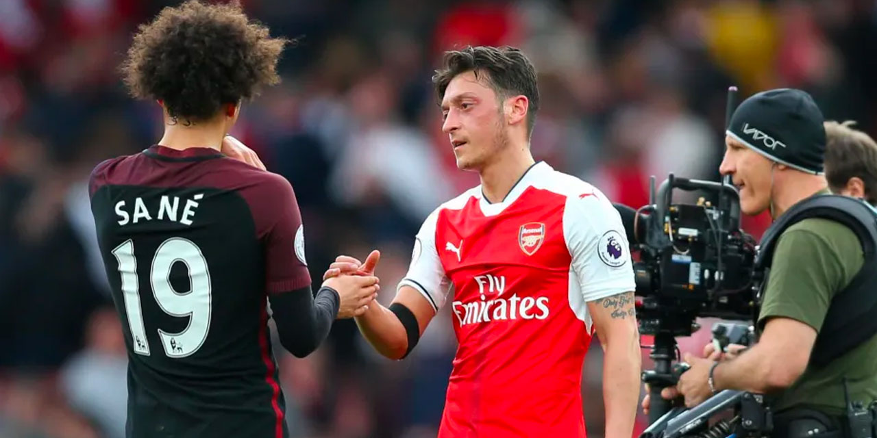Mesut Özil'den Leroy Sane yalanlaması