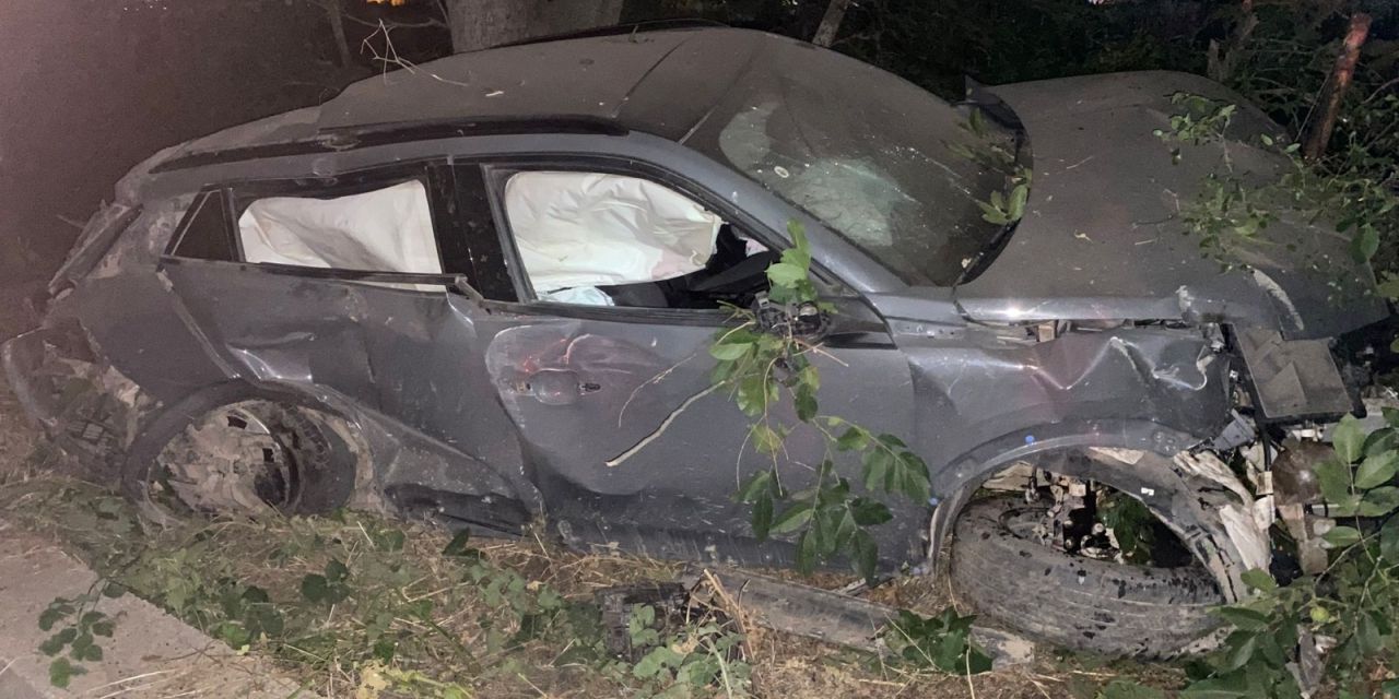 Alkollü sürücü takla attı, araç hurdaya döndü